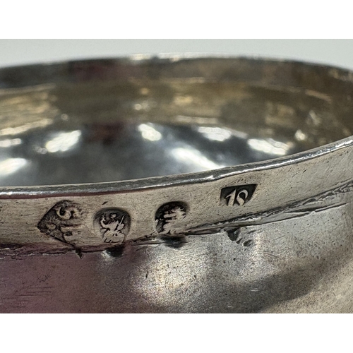 181 - A large and rare Queen Anne silver wine taster. London 1710. By Samuel Hawkes. Approx. 217 grams. Es... 