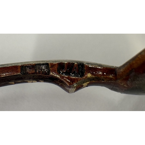 232 - A Russian silver and enamelled spoon. Approx. 11 grams. Est. £40 - £60.