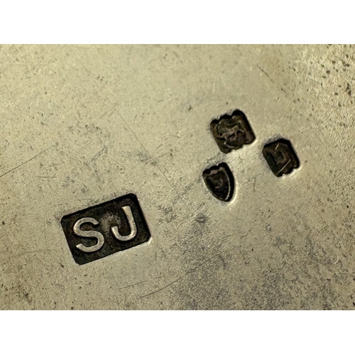 444 - A rare Victorian silver combination shoe horn and hook. 1929. By SJ. Approx. 54 grams. Est. £150 - £... 