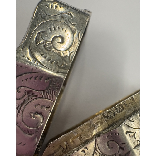 460 - A Victorian silver vesta case with engraved decoration. London 1892. Approx. 22 grams. Est. £80 - £1... 