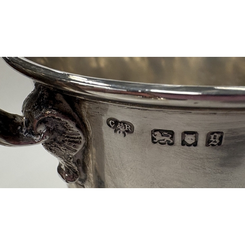 480 - A George V silver lidded cup inscribed 'Guildford Golf Club Captain's Prize 1923', with twin scroll ... 