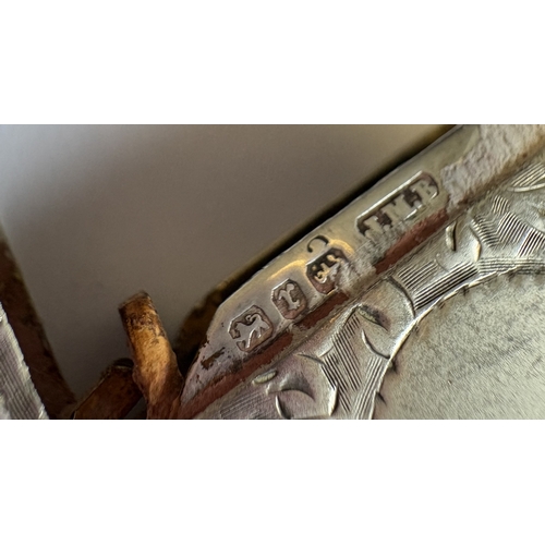 599 - A silver vesta case with engraved decoration. Birmingham 1891. By John Millward Banks. Approx. 18 gr... 