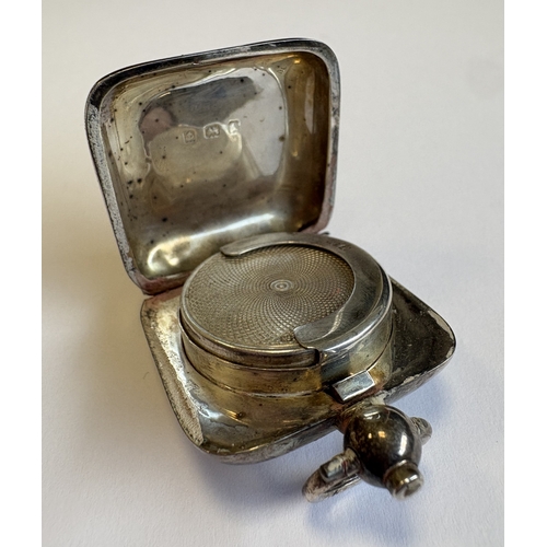 600 - A square engraved silver sovereign case with loop top. Birmingham 1908. Approx. 16 grams. Est. £30 -... 