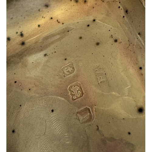 600 - A square engraved silver sovereign case with loop top. Birmingham 1908. Approx. 16 grams. Est. £30 -... 