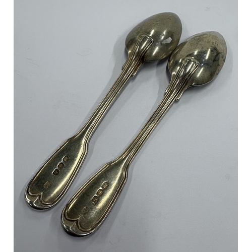 674 - PAUL STORR: A fine pair of 19th Century silver teaspoons. London 1814. Approx. 71 grams. Est. £200 -... 