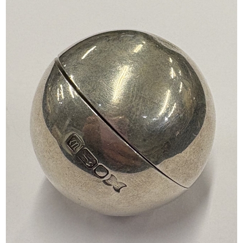 550 - A spherical modernistic silver box with lift-off cover. Sheffield 1996. Approx. 57 grams. Est. £200 ... 