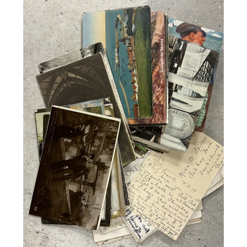 305 - POSTCARDS: A selection of vintage and other used and unused postcards. Est. £20 - £30.