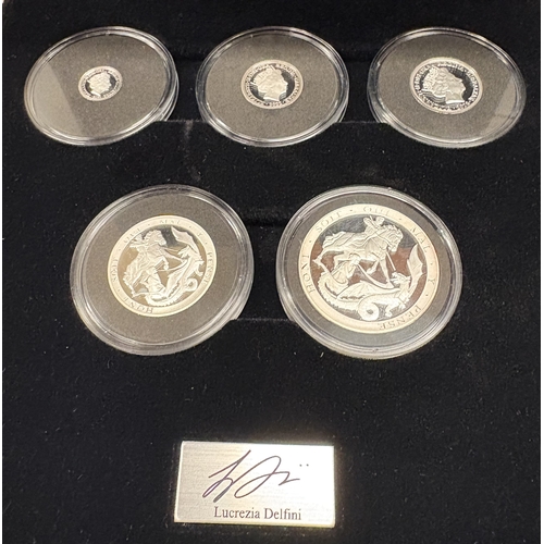 320 - A good silver five coin set in box. Est. £30 - £50.