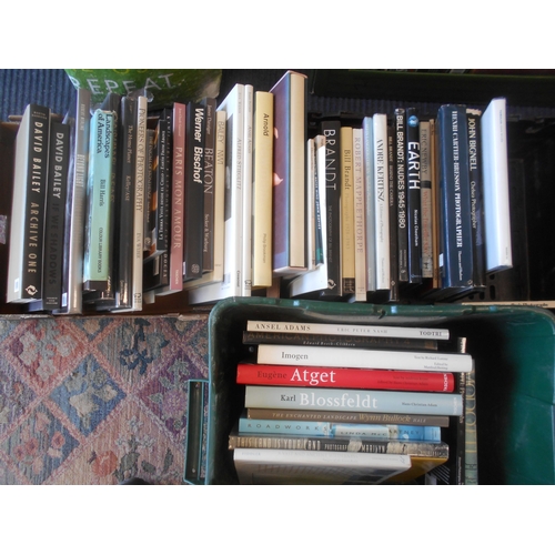 368 - BOOKS: OF PHOTOGRAPHY INTEREST: 3 boxes of various photography books. Est. £30 - £40.