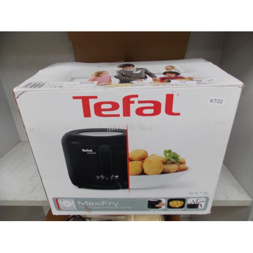 164 - A BOXED NEW TEFAL DEEP FAT FRYER W/O