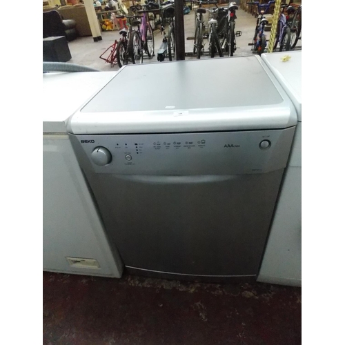 128 - A SILVER BEKO MODEL DWD5411S TRIPLE A-CLASS DISH WASHER