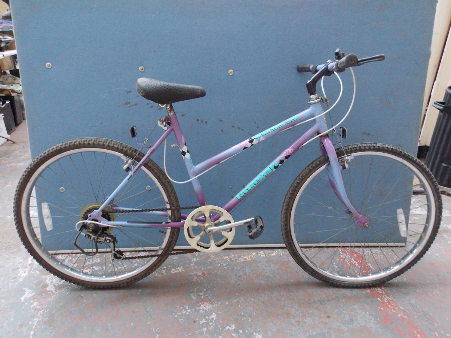 Raleigh cassis cheap ladies bike