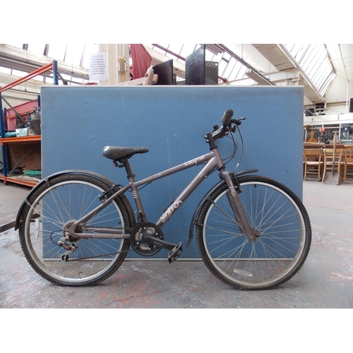 TWO BIKES BROWN APOLLO VORTICE GENTS TOURING BIKE WITH QUICK