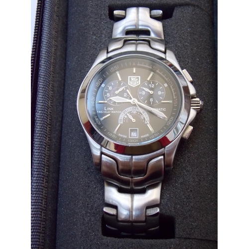 423 - A TAG HEUER GENTS AUTOMATIC WATCH