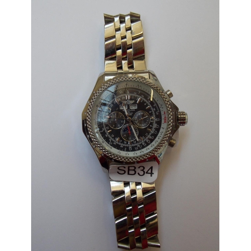 424 - A BREITLING STYLE GENTS CHRONOGRAPH WATCH