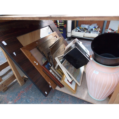 130 - A LARGE MIXED CLEARANCE LOT TO INCLUDE GLASSWARE, VINTAGE PORTABLE TV'S, ORNATE LAMPS, PICTURES, ELE... 