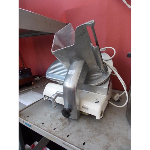 220 - AN INDUSTRIAL OR CATERING METCALFE ELECTRIC MEAT SLICER IN W.O