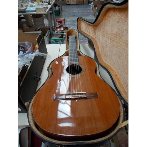 288 - A RAIMUNDO ACOUSTIC GUITAR IN CASE