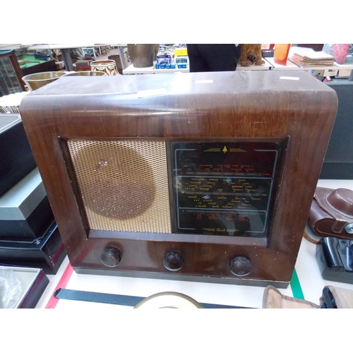 385 - A VINTAGE BUSH WOODEN RADIO