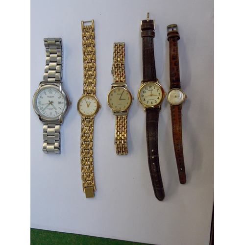 485 - FIVE VARIOUS WRISTWATCHES