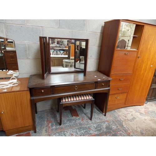 535 - A STAG MAHOGANY DRESSING TABLE WITH THREE DRAWERS, THREE SECTIONED MIRROR AND A DRESSING TABLE STOOL