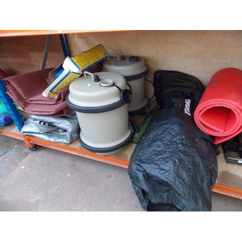 58 - A LARGE SELECTION A GOOD QUALITY CARAVAN EQUIPMENT TO INCLUDE ORIGINAL 40 L AQUA ROLLS, FIAMMA WHEEL... 