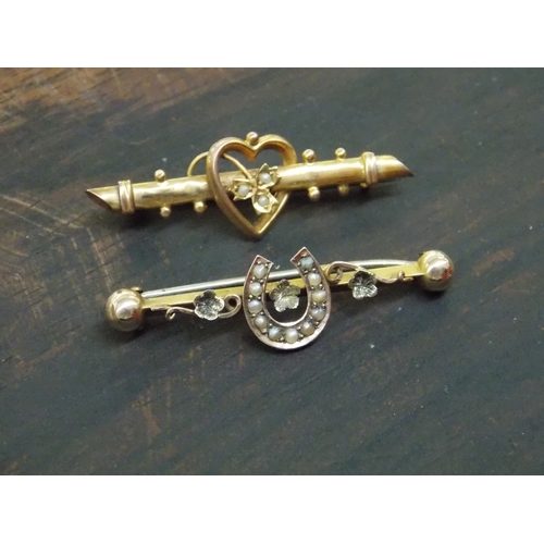 488 - TWO 9 CARAT GOLD BROOCHES