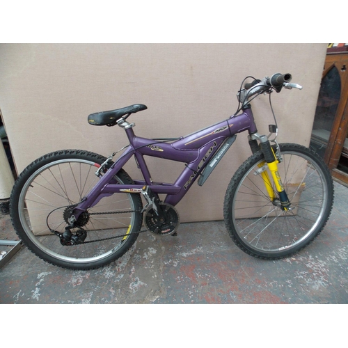 7 - A PURPLE RALEIGH MAX LITE HT1S LADIES MOUNTAIN BIKE WITH FRONT SUSPENSION, QUICK RELEASE WHEELS AND ... 