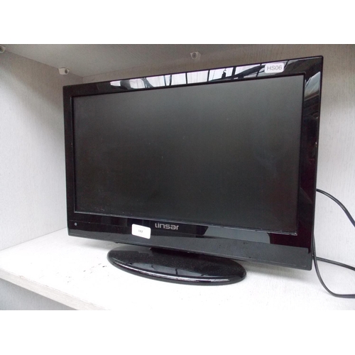 198 - A LINSAR 19 INCH FLAT SCREEN TV/DVD COMBO WITH REMOTE IN OFFICE IN W/O