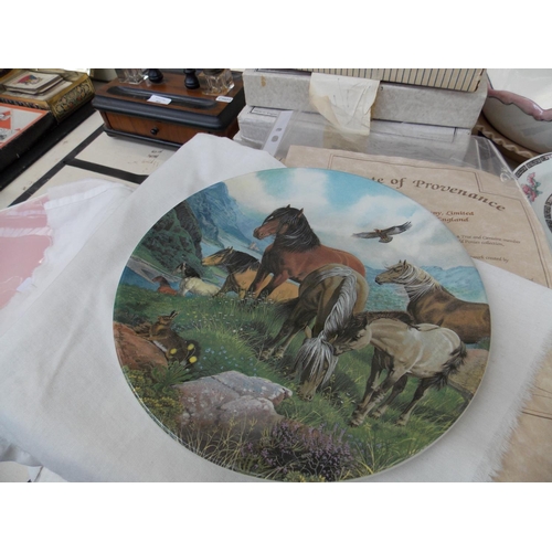 363 - A COLLECTION OF DAVENPORT HORSE SCENE COLLECTORS PLATES