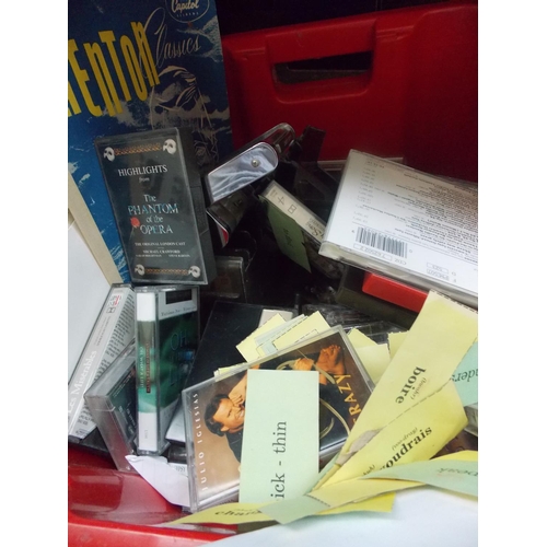 138 - A BOX CONTAINING VINTAGE CASSETTES, CLASSICAL CD'S, BROWN LEATHER HANDBAG ETC