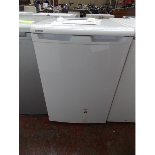 115 - A BEKO UNDER COUNTER FRIDGE W/O