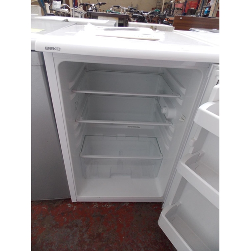 115 - A BEKO UNDER COUNTER FRIDGE W/O