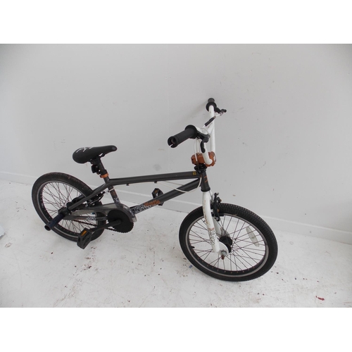 2 - A GREY HUSTLE BOYS BMX WITH STUNT PEGS