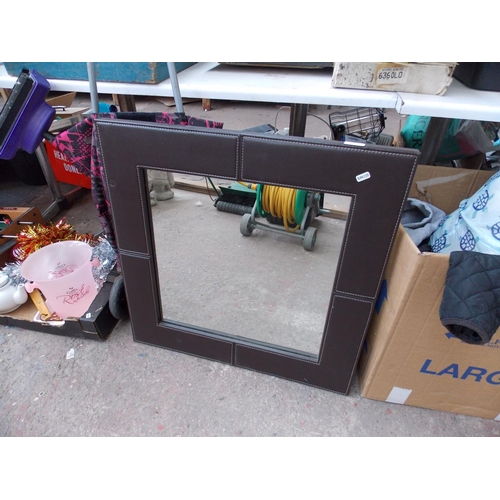 89 - A MIXED LOT TO INCLUDE LEATHER FRAMED MIRROR, MOTORCYCLE MAGAZINES, TABLE FOOTBALL GAME, FOOTWEAR, C... 