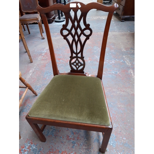 1232 - A LATE VICTORIAN MAHOGANY DINING CHAIR WITH CARVED FRETWORK BACK AND GREEN VELVET UPHOLSTERED SEAT