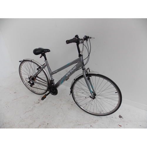 7 - A GREY APOLLO VIRTUE LADIES TOURING BIKE WITH COMFORT GEL SADDLE AND 18 SPEED SHIMANO GEAR SYSTEM