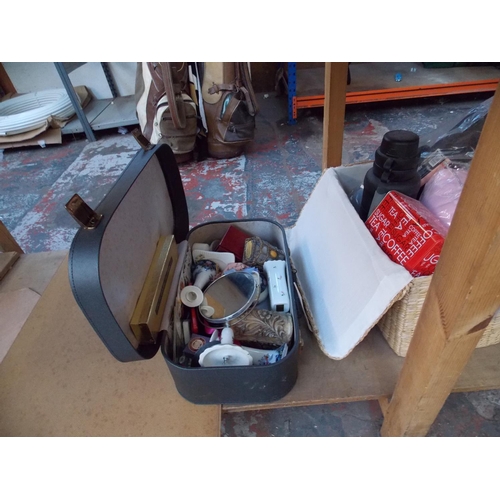 119 - A MIXED LOT TO INCLUDE A BOX CONTAINING THERMOS FLASK, GLASSWARE, VINTAGE SUITCASES, TABLE LAMP ETC