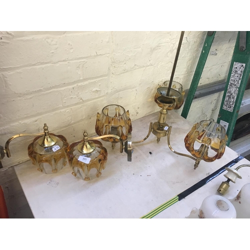 395 - A VINTAGE GLASS AND BRASS CEILING LIGHT AND A PAIR OF WALL LIGHTS