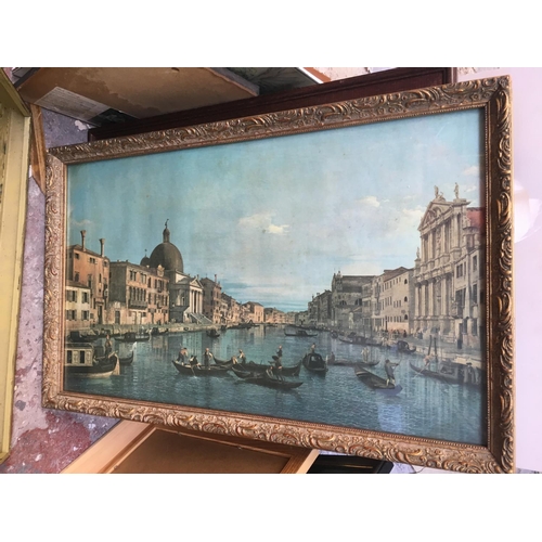 510 - NINETEEN VARIOUS PICTURES AND MIRRORS TO INCLUDE GILDED FRAMED COUNTRY SCENE, GILDED FRAMED VENETIAN... 