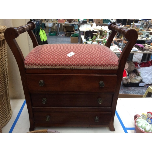 350 - AN EDWARDIAN MAHOGANY THREE DRAWER PIANO STOOL