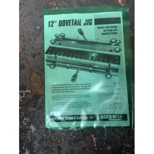 62 - A SCREWFIX DIRECT 12