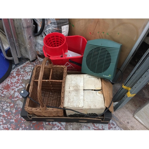 98 - A MIXED LOT TO INCLUDE A LARGE ALUMINIUM NOTICE BOARD, WICKER BASKET, BOTANICO FAN HEATER, ROLL OF F... 