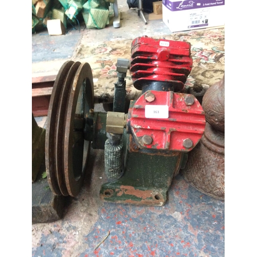 163 - A VINTAGE TWIN CYLINDER PUMP WITH TWIN BELT PULLEY