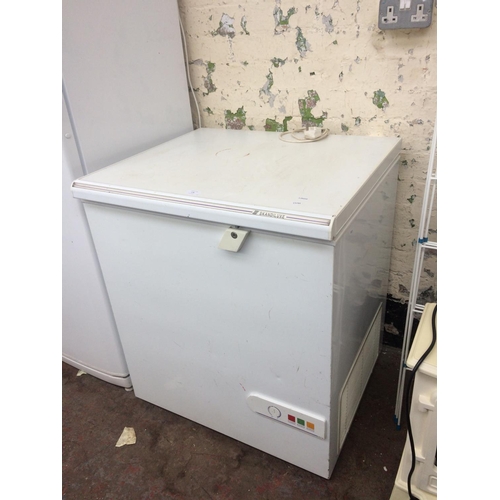 176 - A SKANDILUXE 73cm TOP LOADING CHEST FREEZER (W/O)