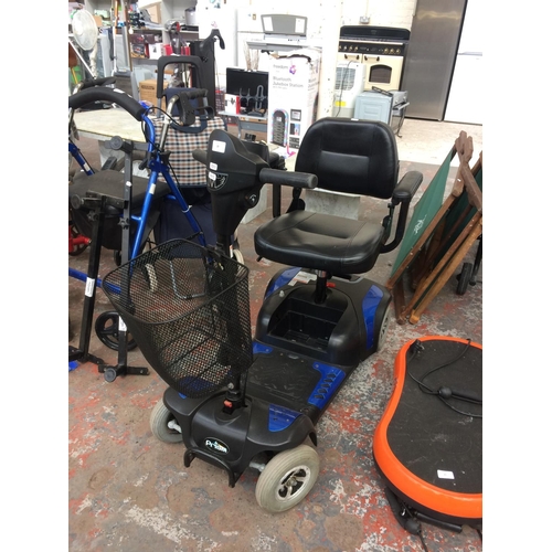 16 - A BLACK AND BLUE PRISM FOUR WHEELED MOBILITY SCOOTER (W/O) (CHARGER AND KEY IN OFFICE)