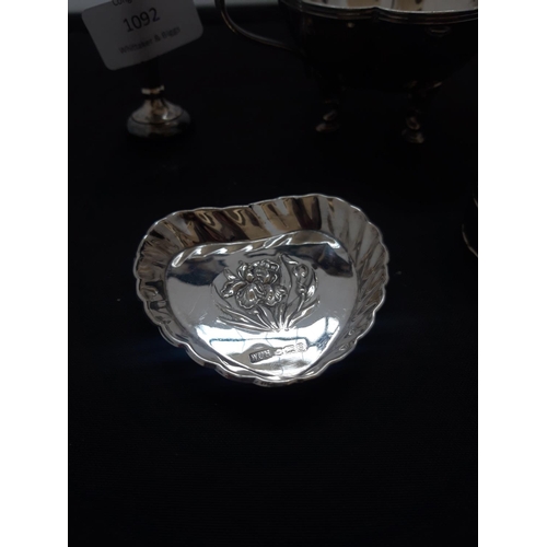 1092 - SIX ITEMS: SMALL SILVER BIRMINGHAM HALLMARKED PIN DISH, SMALL SILVER BIRMINGHAM HALLMARKED MILK JUG,... 