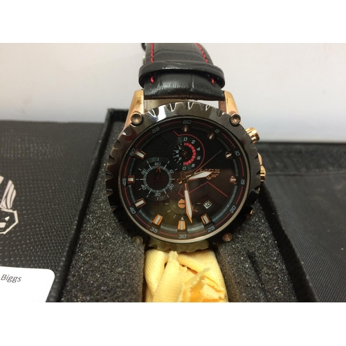 302 - A MEN'S CHRONOGRAPH WATCH WITH BLACK LEATHER STRAP