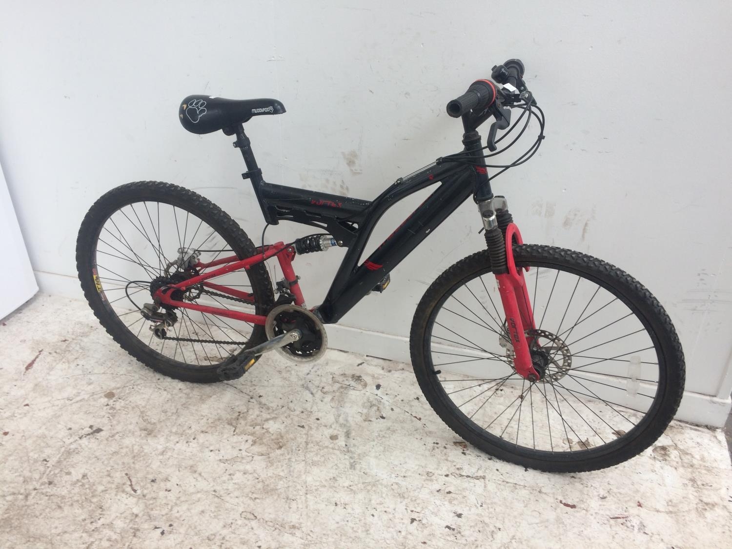 Red discount muddyfox bike