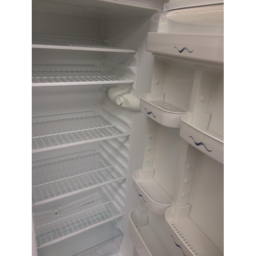 160 - BEKO UPRIGHT LARDER FRIDGE (W/O)